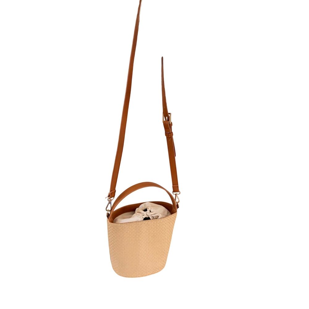 Woven Straw Bucket Bag Crossbody Satchel Boho Summer Purse Neutral Tan - Picture 6 of 6